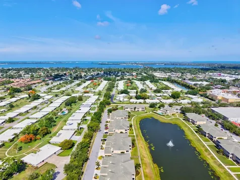 6626 7th Avenue Circle W Bradenton FL 34209