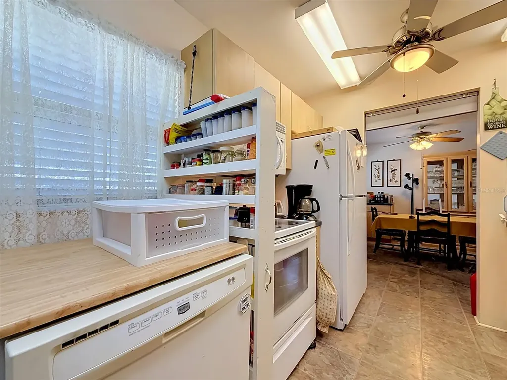 24862 Us Highway 19 N Clearwater FL 33763
