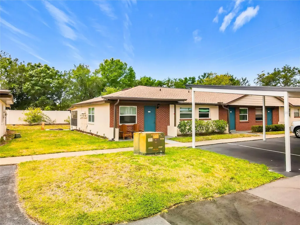 24862 Us Highway 19 N Clearwater FL 33763
