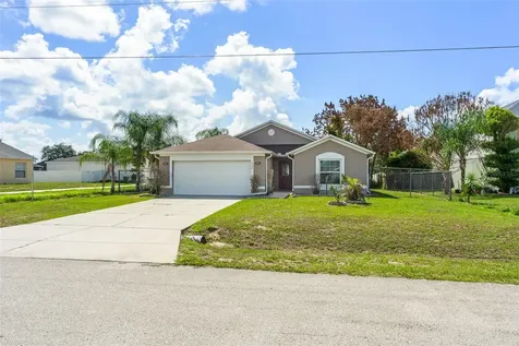 1923 Manatee Drive Poinciana FL 34759