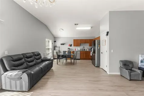 1923 Manatee Drive Poinciana FL 34759
