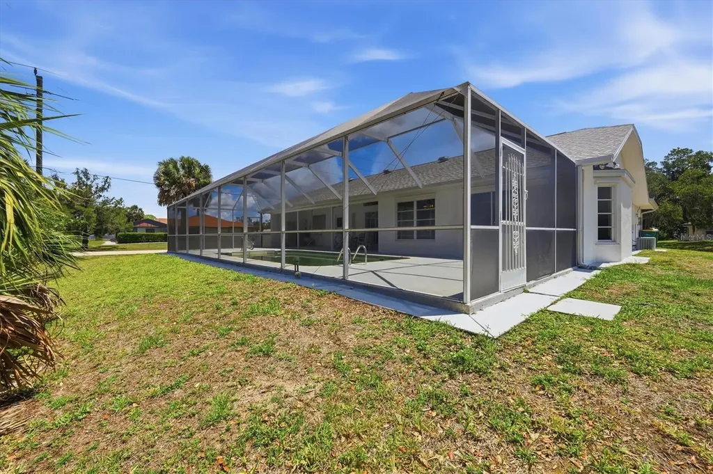 1011 Border Street Port Charlotte FL 33953