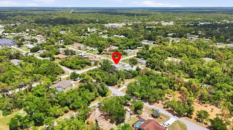 1011 Border Street Port Charlotte FL 33953