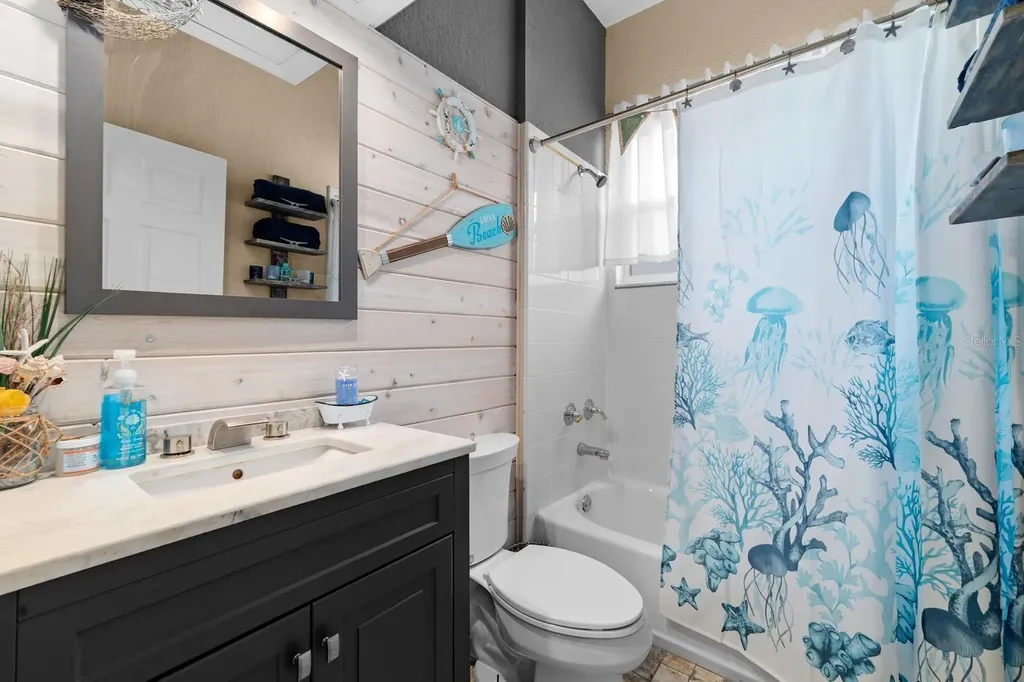 2305 Valrico Forest Drive Valrico FL 33594