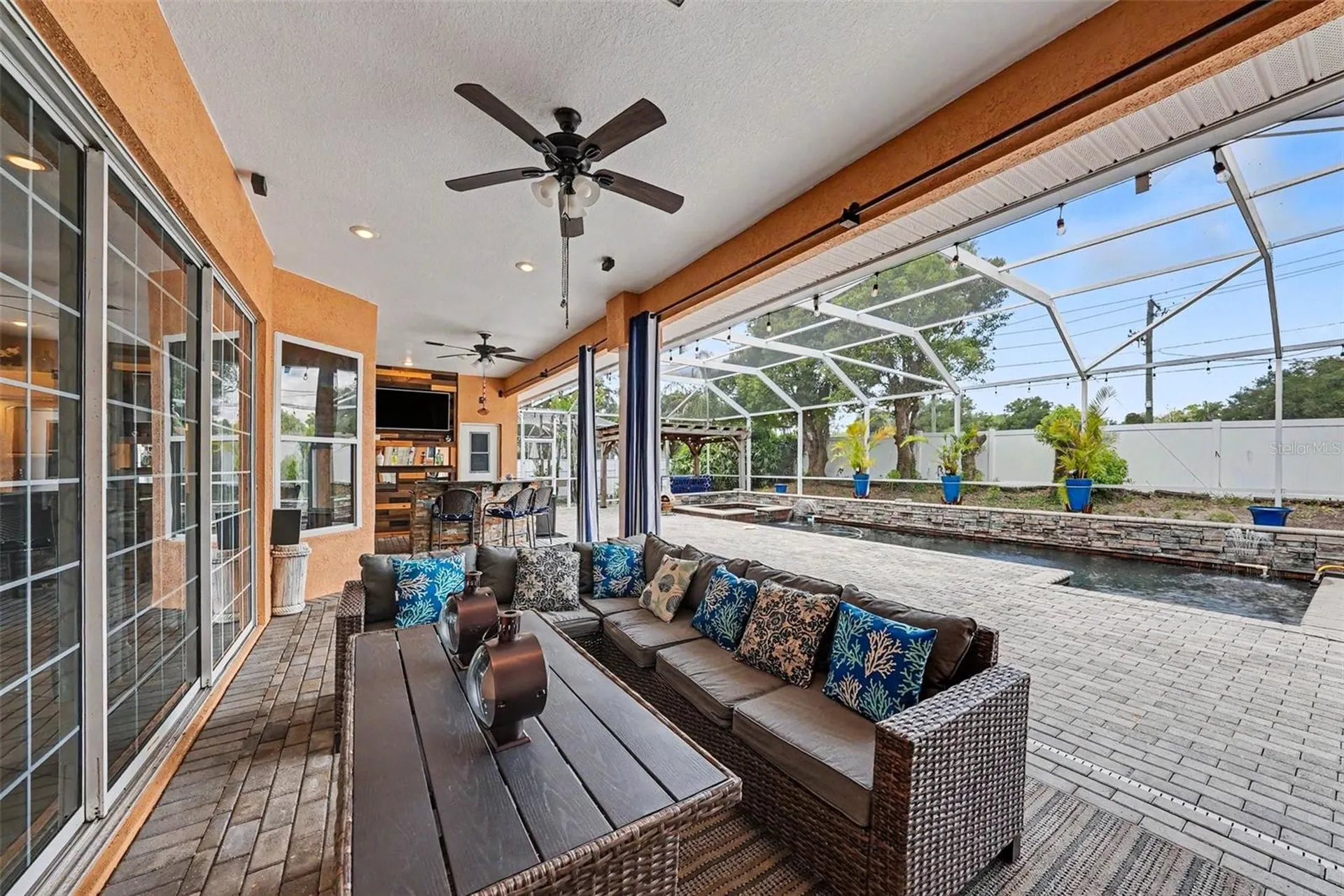 2305 Valrico Forest Drive Valrico FL 33594