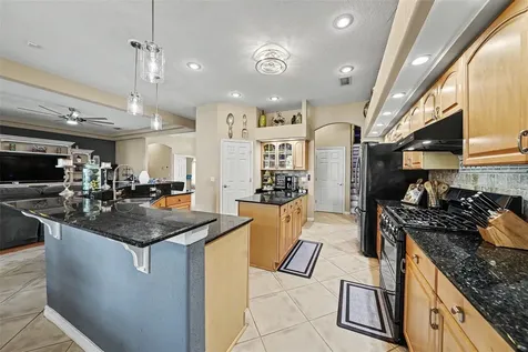 2305 Valrico Forest Drive Valrico FL 33594