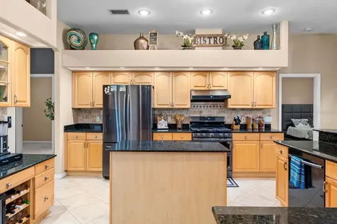 2305 Valrico Forest Drive Valrico FL 33594