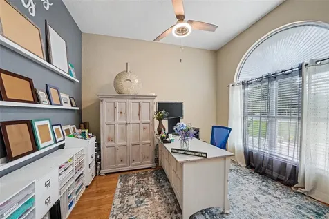 2305 Valrico Forest Drive Valrico FL 33594