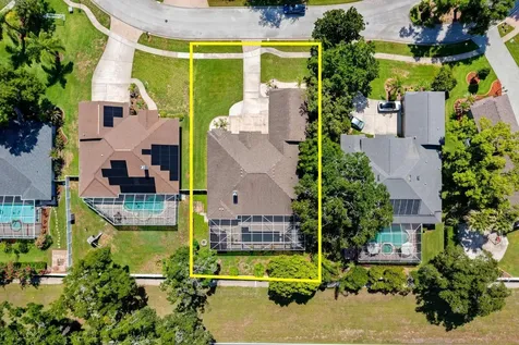 2305 Valrico Forest Drive Valrico FL 33594