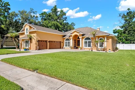 2305 Valrico Forest Drive Valrico FL 33594