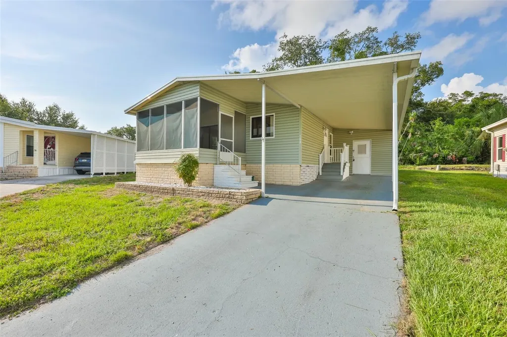 168 Beechwood Drive Safety Harbor FL 34695