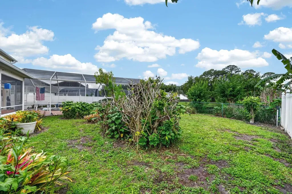 1348 N Wembley Circle Port Orange FL 32128