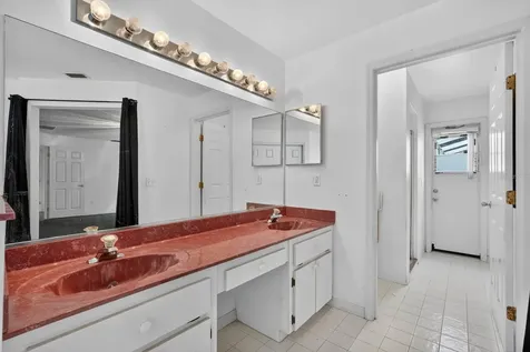 1348 N Wembley Circle Port Orange FL 32128