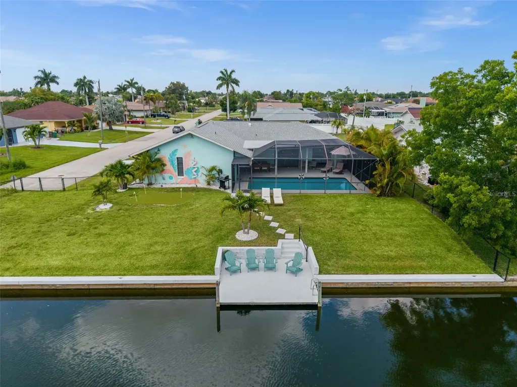 2102 SE 8th Street Cape Coral FL 33990