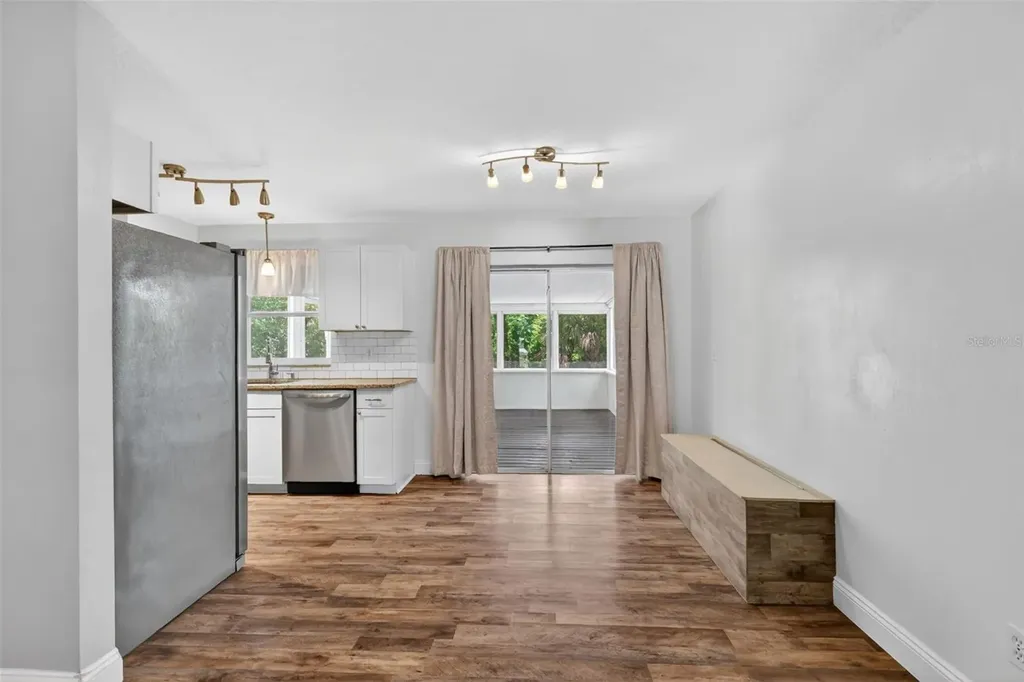 36 Bay Ridge Loop Mascotte FL 34753