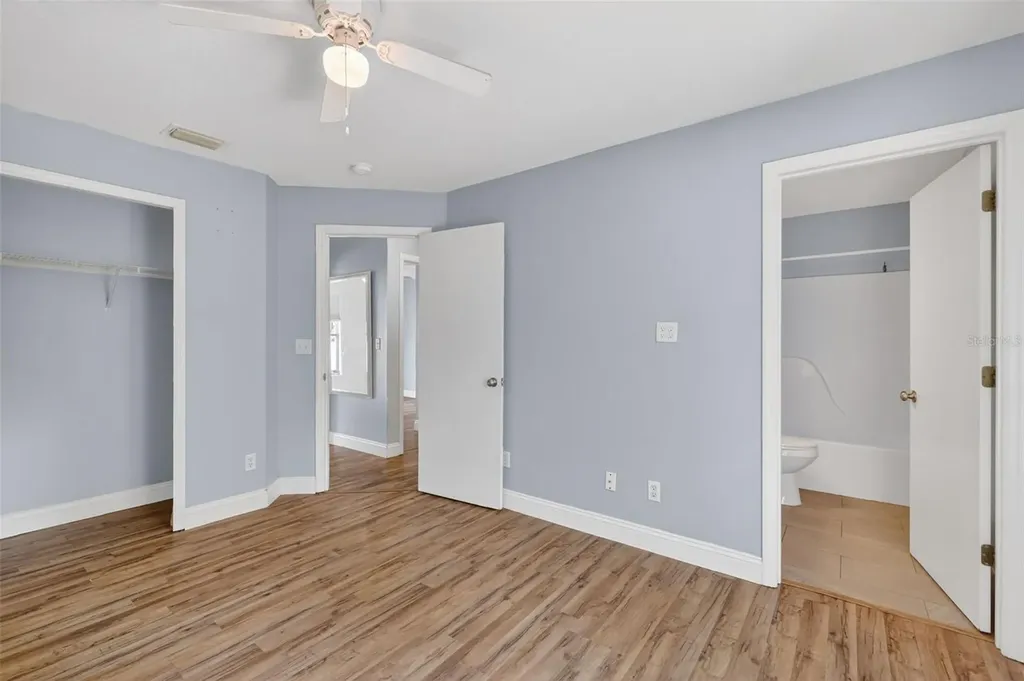 36 Bay Ridge Loop Mascotte FL 34753