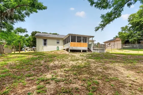 36 Bay Ridge Loop Mascotte FL 34753