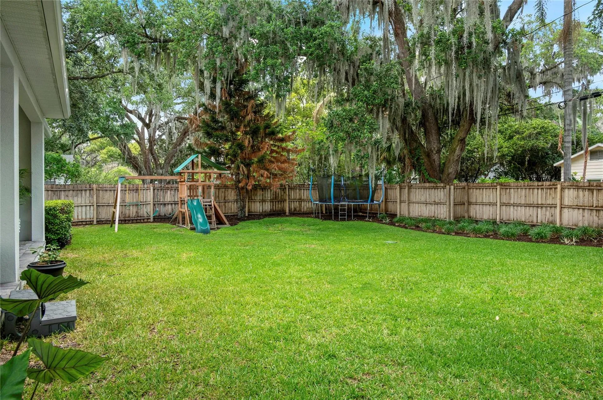 1438 W Harvard Street Orlando FL 32804