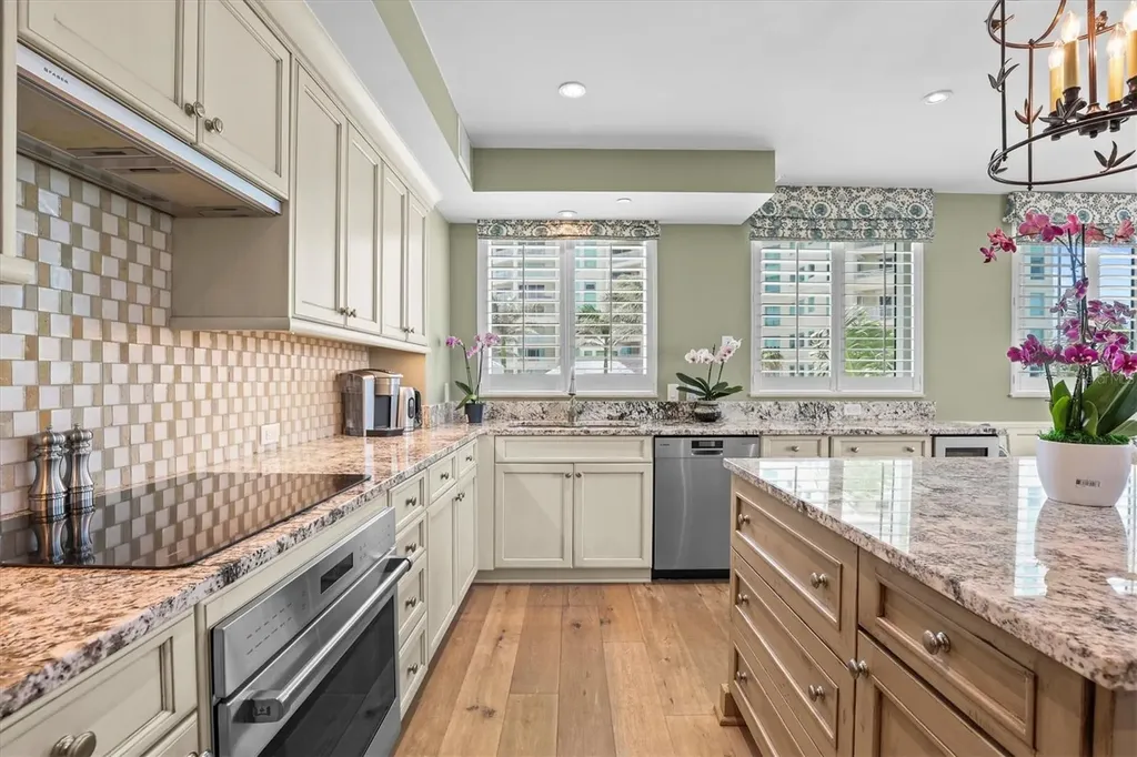 1170 Gulf Boulevard Clearwater Beach FL 33767