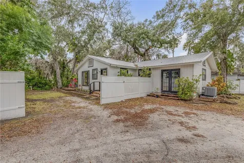 801 Canal Street New Smyrna Beach FL 32168
