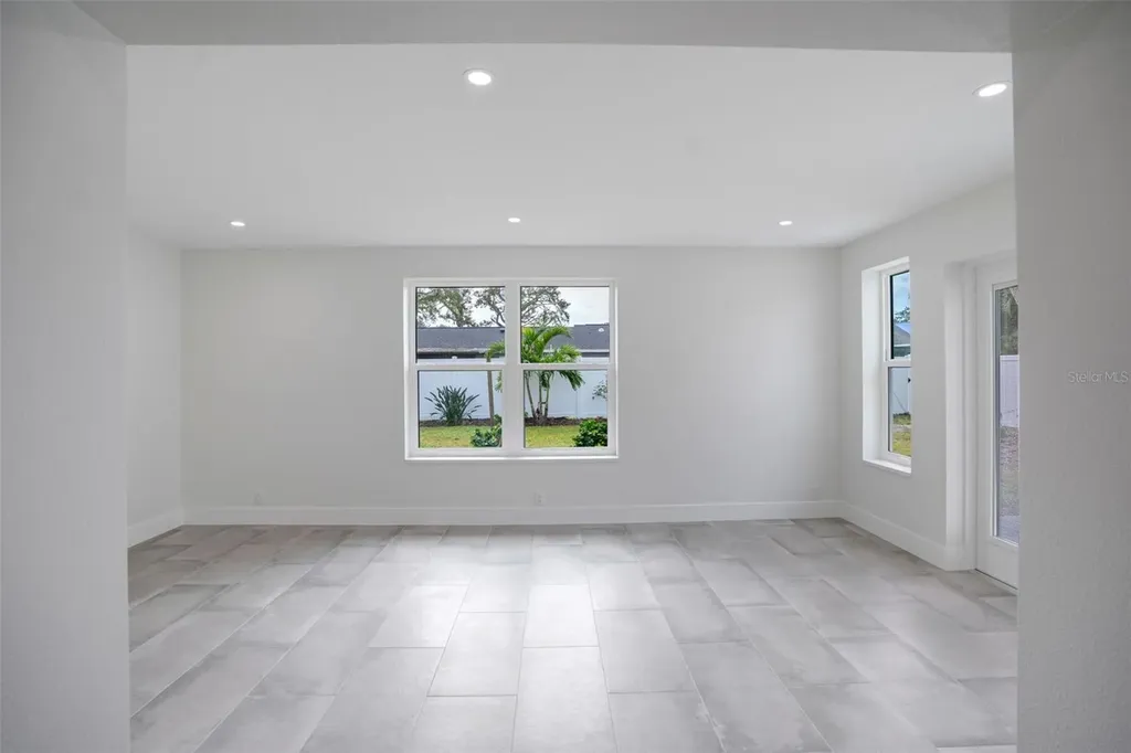 5528 Briarcliff Drive Sarasota FL 34232
