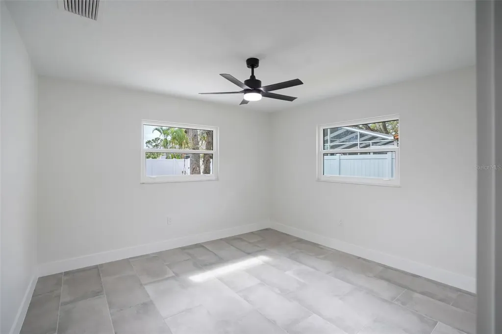 5528 Briarcliff Drive Sarasota FL 34232