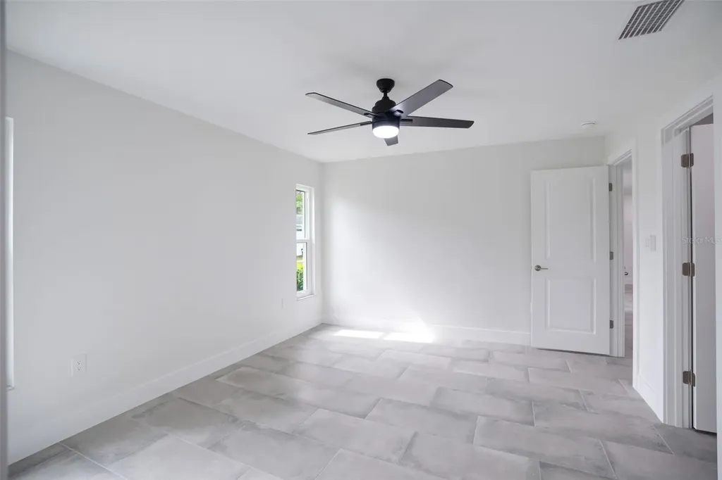 5528 Briarcliff Drive Sarasota FL 34232