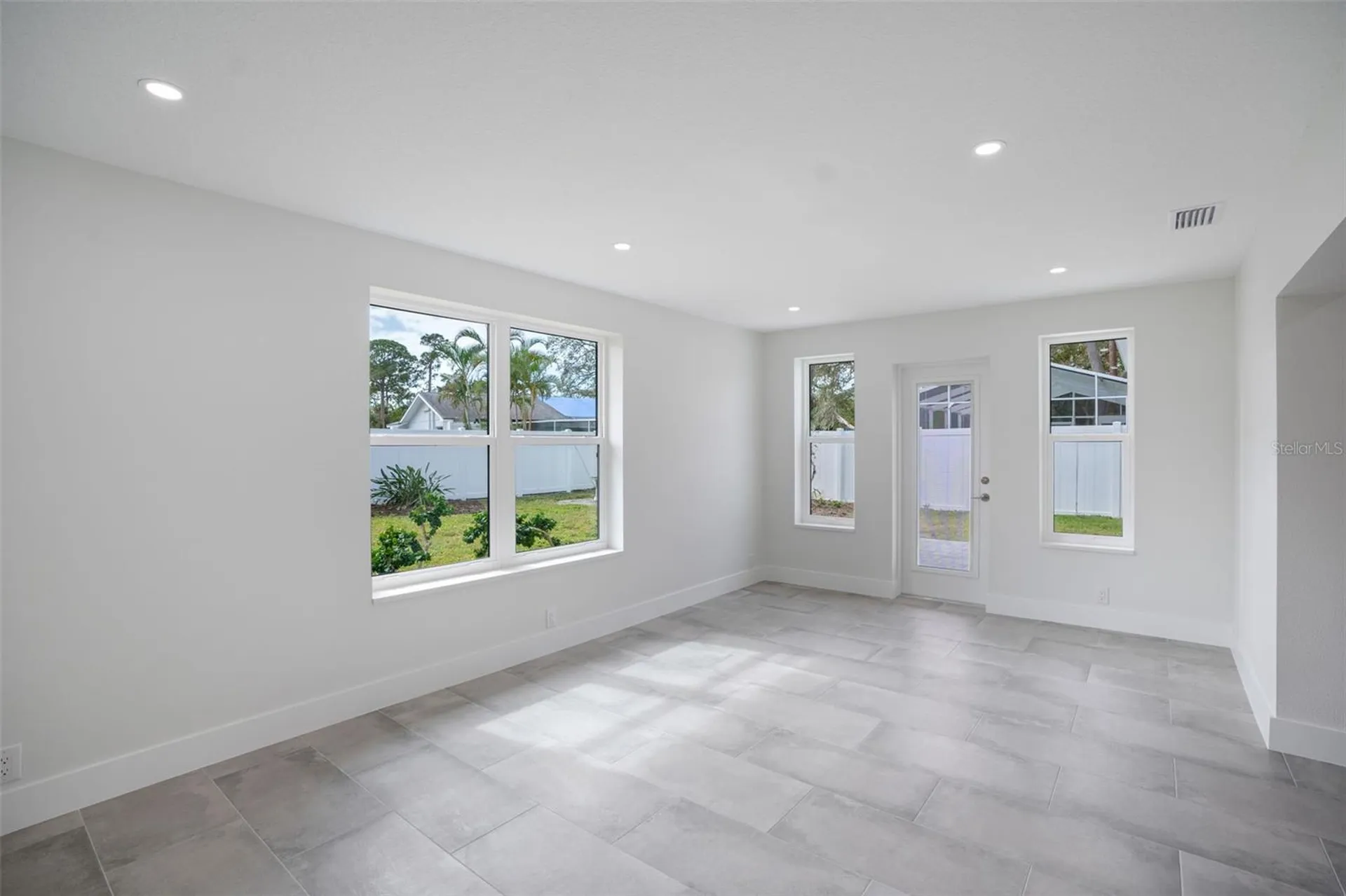 5528 Briarcliff Drive Sarasota FL 34232