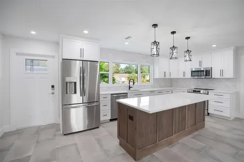 5528 Briarcliff Drive Sarasota FL 34232