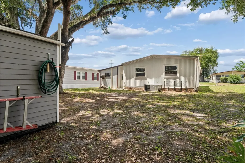 38552 Monet Drive Zephyrhills FL 33540