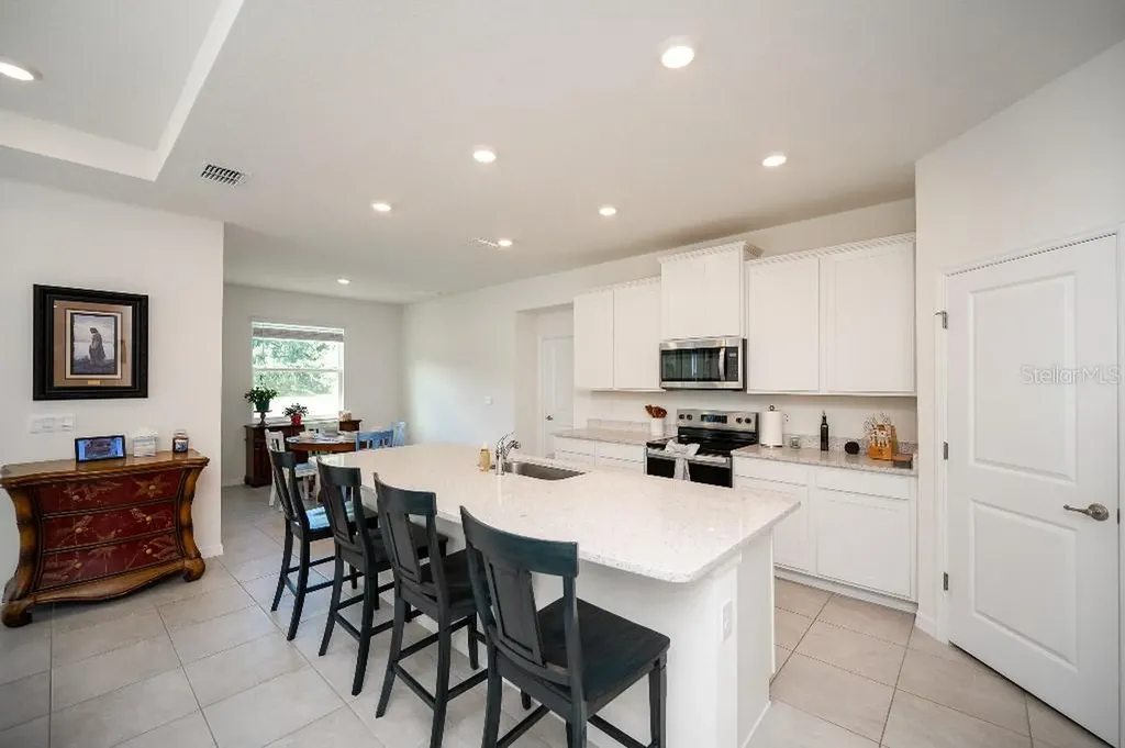 3115 Canopy Oak Boulevard Wildwood FL 34785