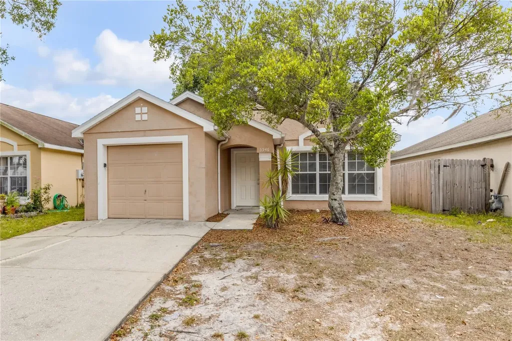 5546 Regal Oak Circle Orlando FL 32810
