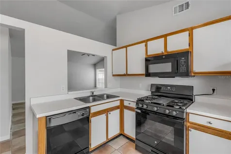 5546 Regal Oak Circle Orlando FL 32810