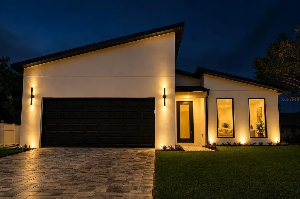 301 Eppinger Drive Port Charlotte FL 33953