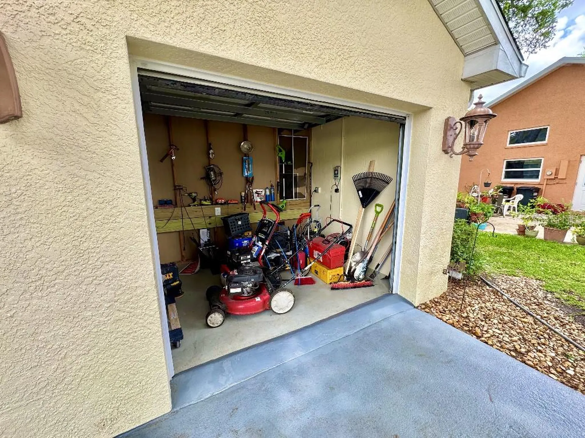5634 Whitebark Drive Wesley Chapel FL 33543