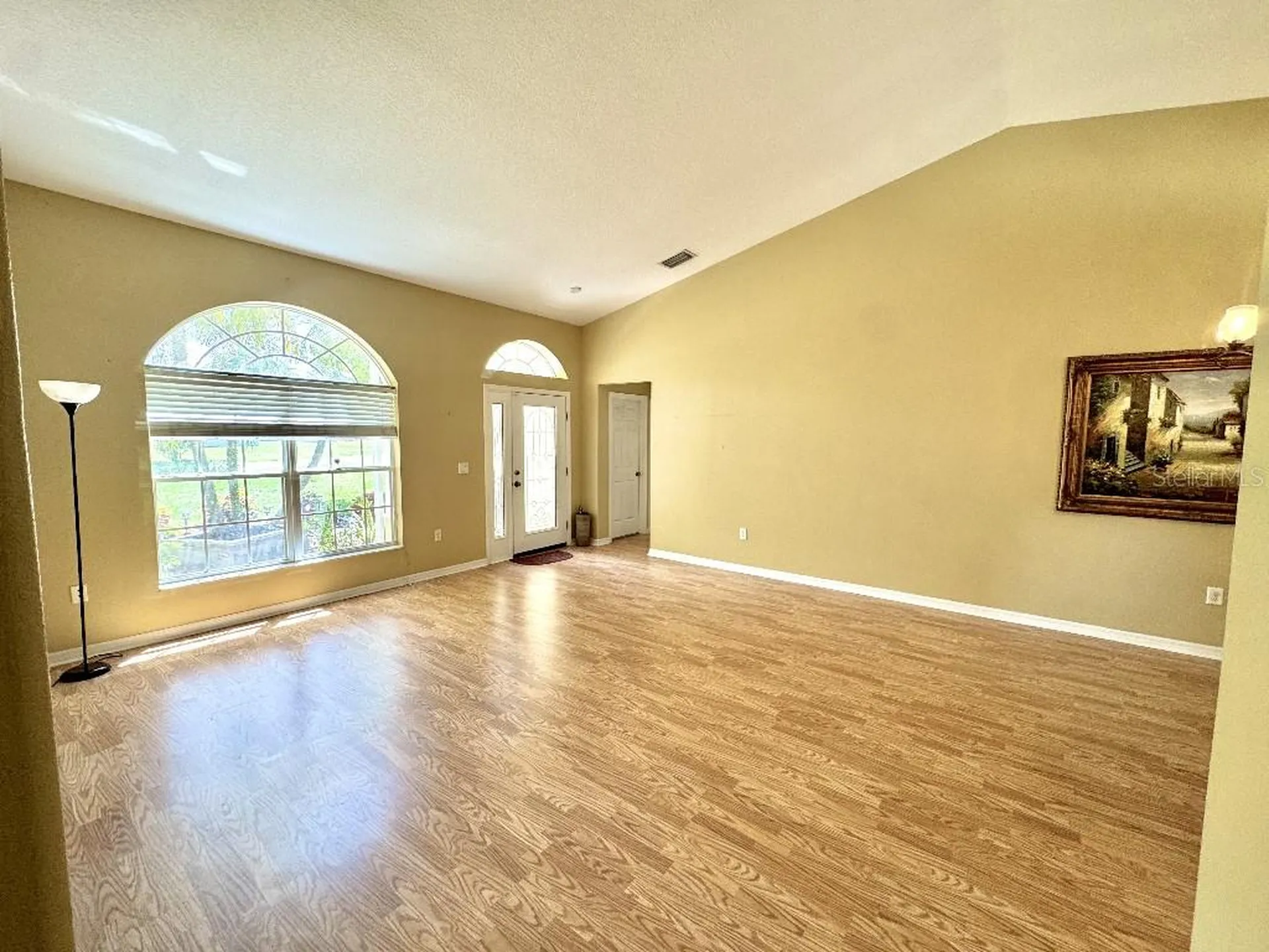 5634 Whitebark Drive Wesley Chapel FL 33543