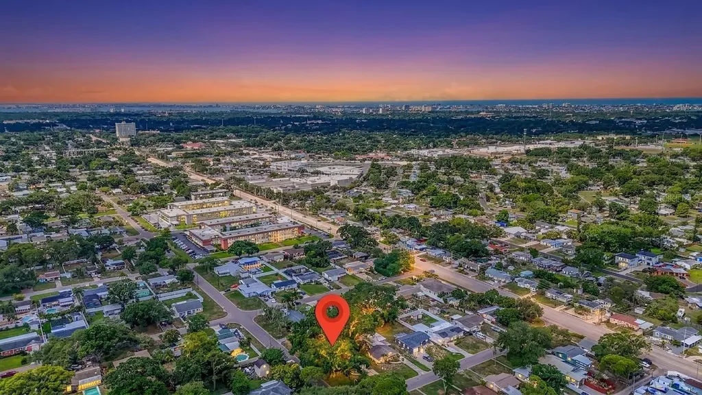 5700 16th Avenue N St Petersburg FL 33710
