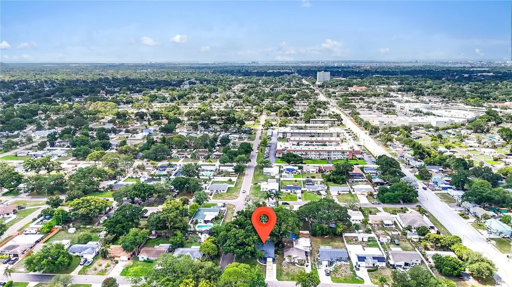 5700 16th Avenue N St Petersburg FL 33710