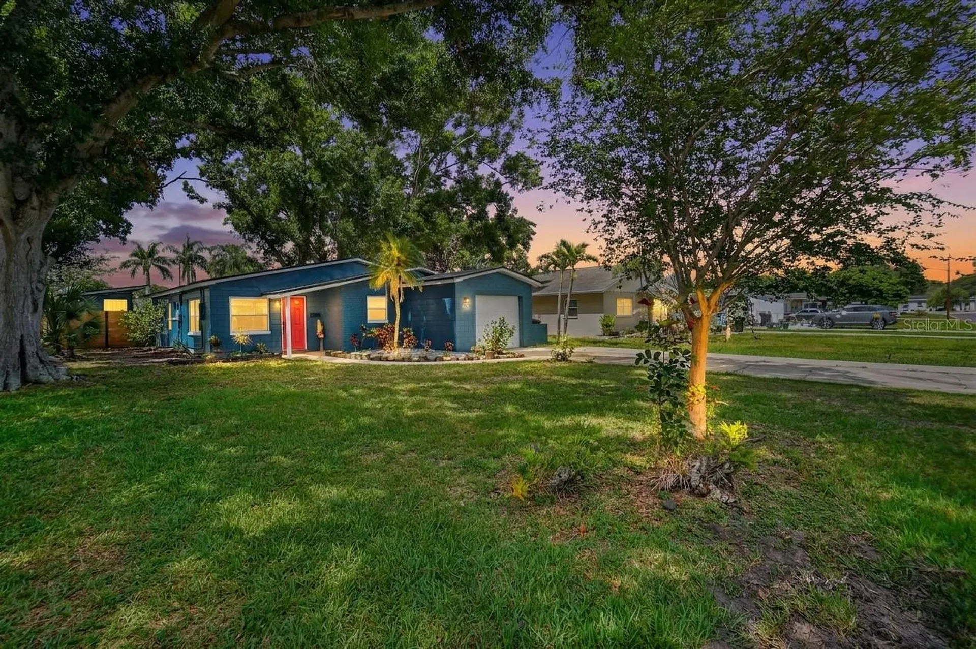 5700 16th Avenue N St Petersburg FL 33710