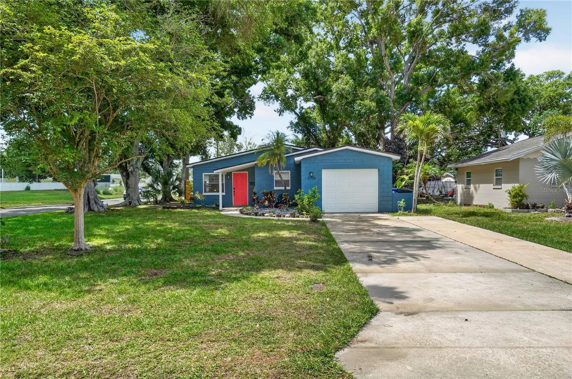 5700 16th Avenue N St Petersburg FL 33710