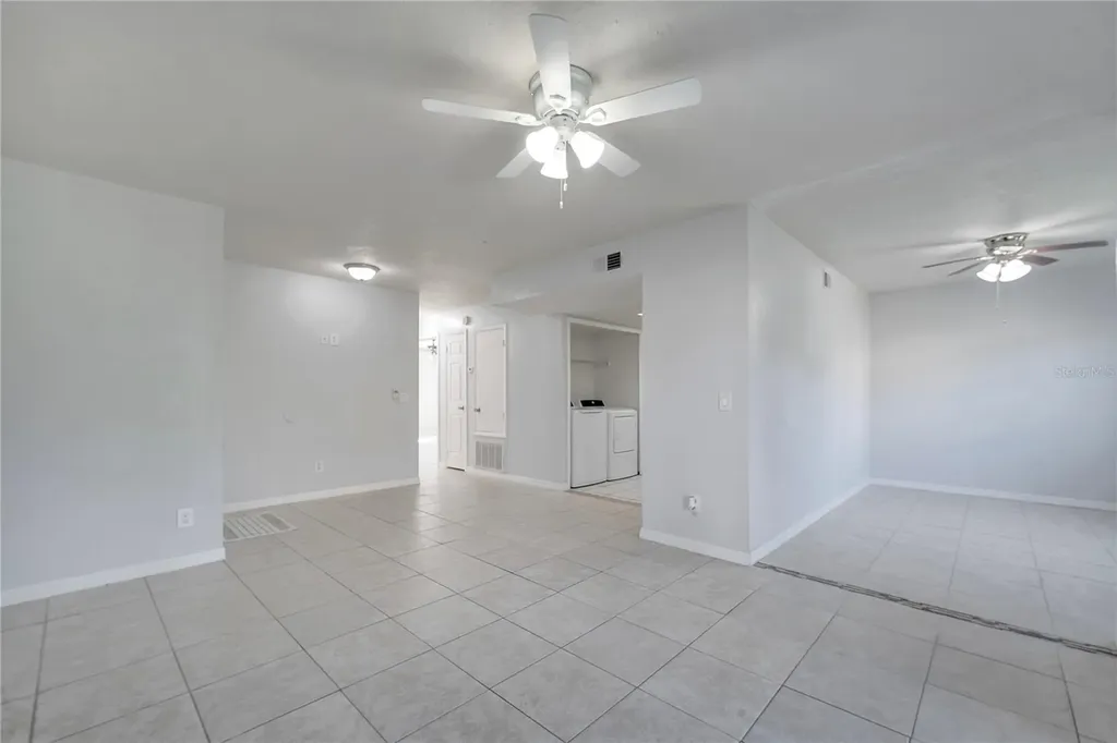 9942 Turf Way Orlando FL 32837