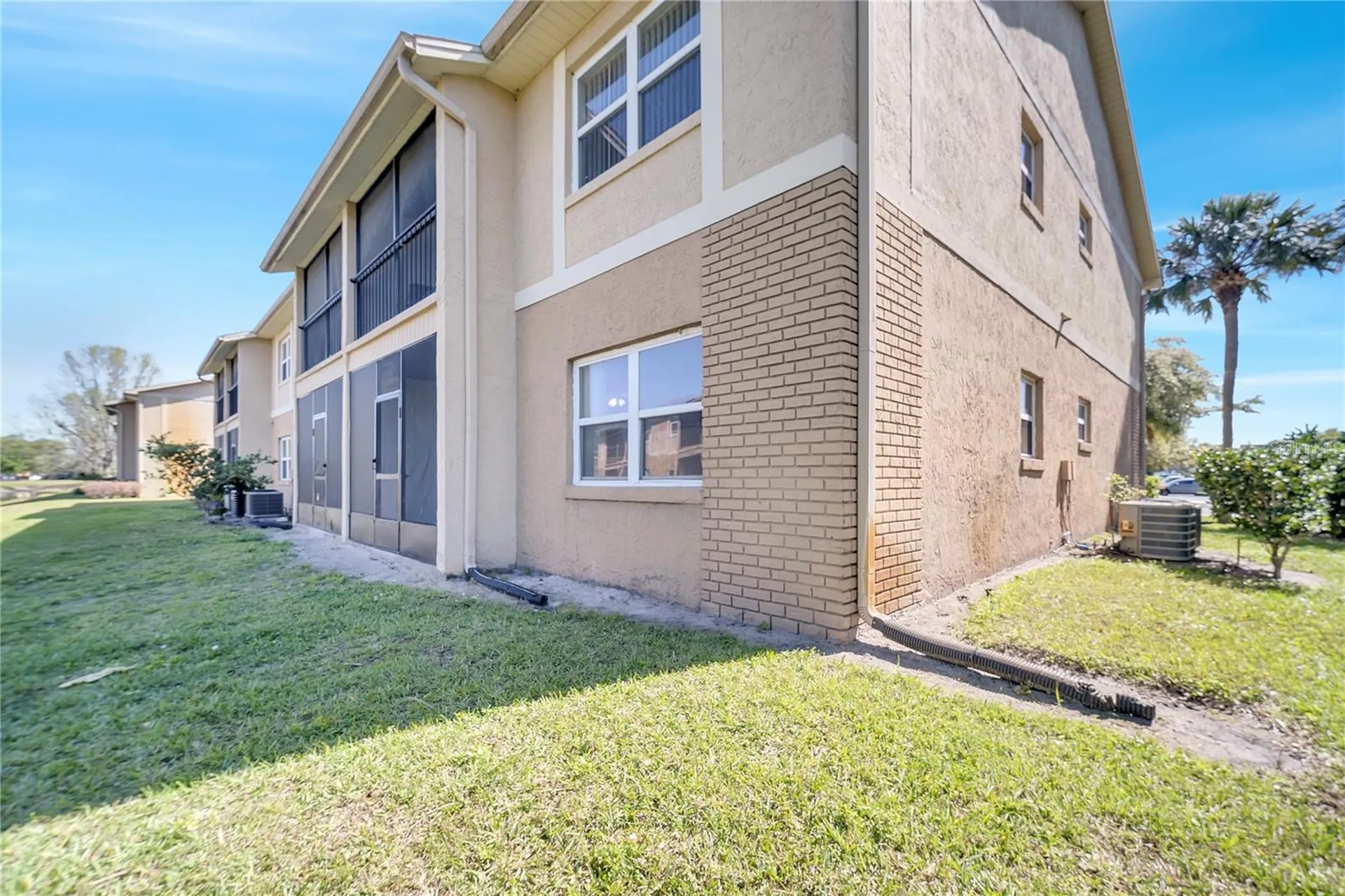 9942 Turf Way Orlando FL 32837