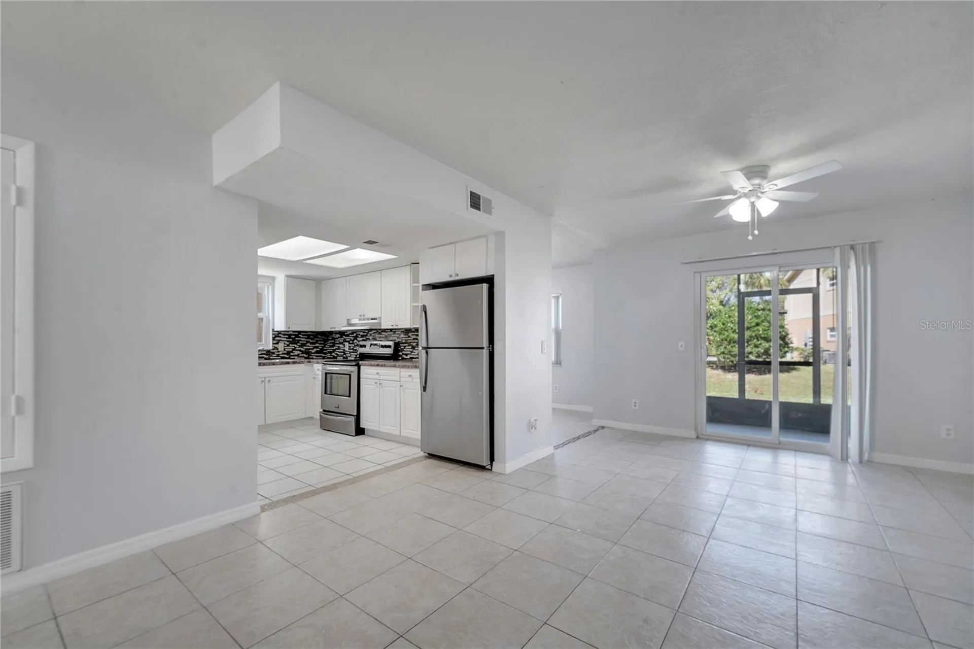 9942 Turf Way Orlando FL 32837