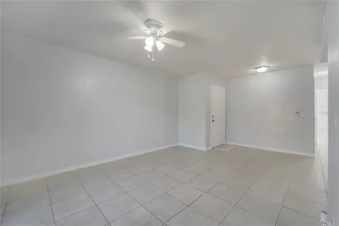 9942 Turf Way Orlando FL 32837
