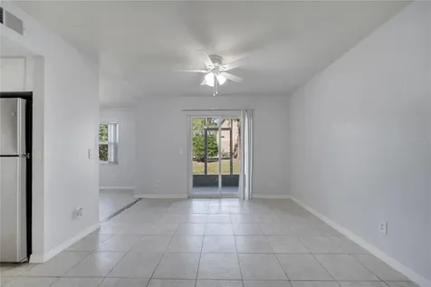 9942 Turf Way Orlando FL 32837