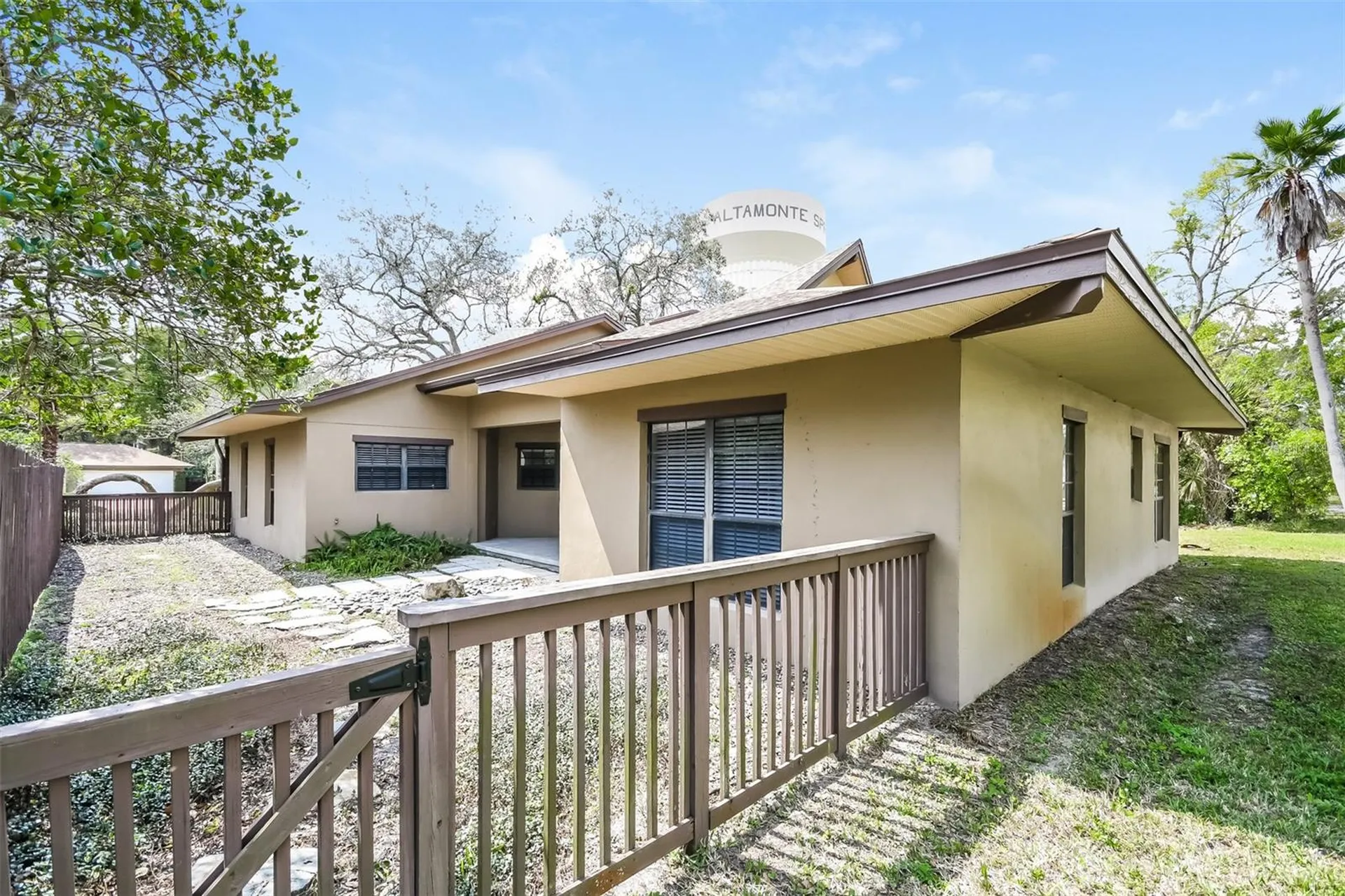405 Center Street Altamonte Springs FL 32701