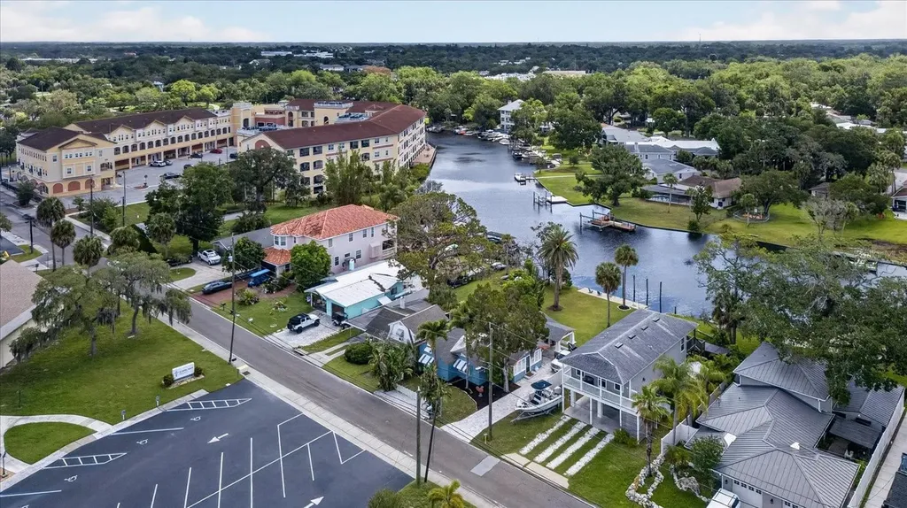 6202 River Road New Port Richey FL 34652