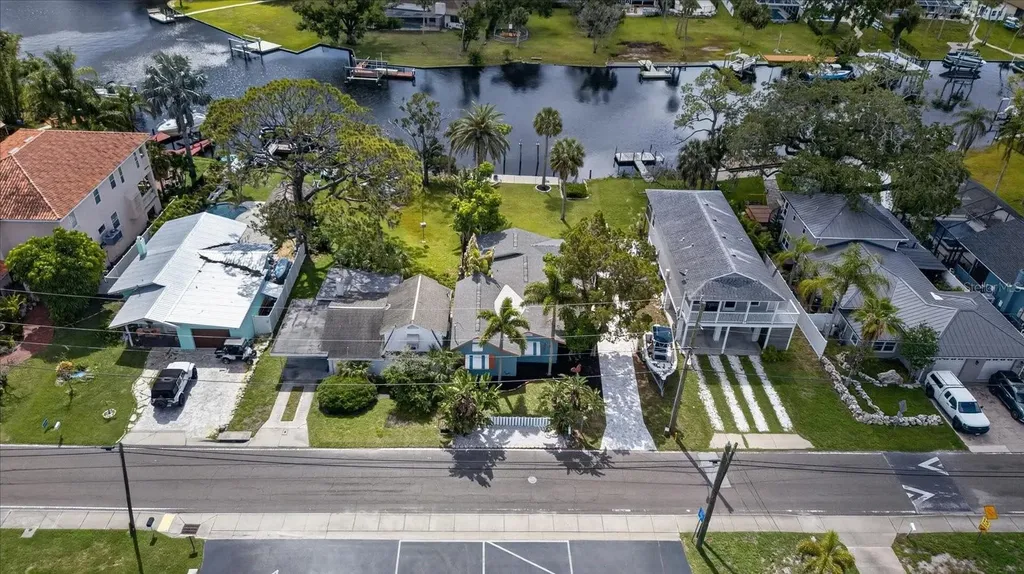 6202 River Road New Port Richey FL 34652