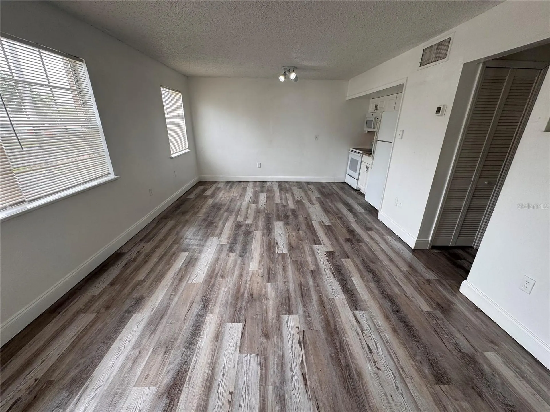 5317 Curry Ford Road Orlando FL 32812
