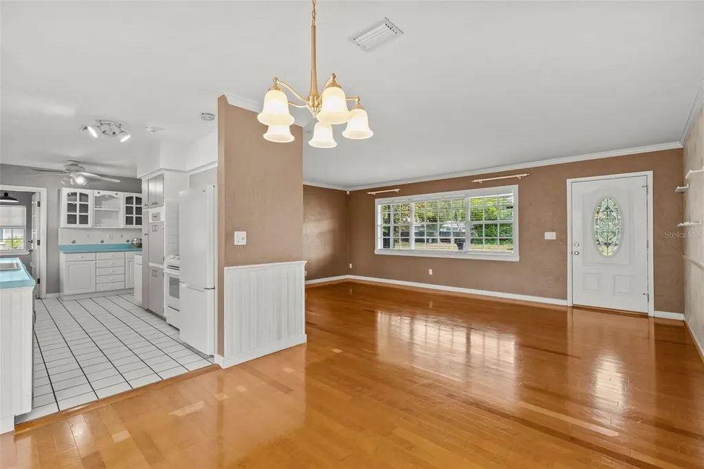 2087 Druid Road E Clearwater FL 33764